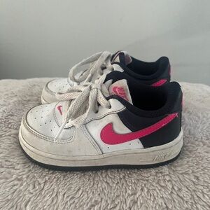 Nike Air Force 1 Toddler Shoes - White, Black and Pink Size 7